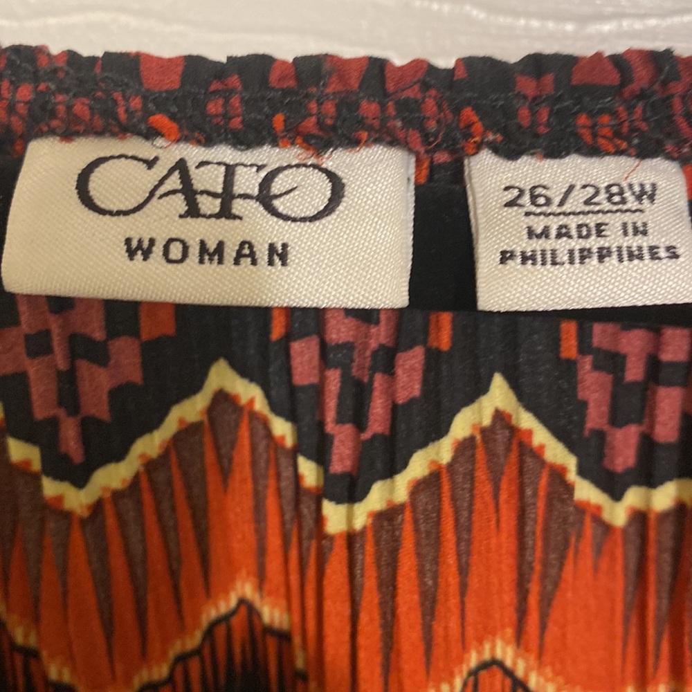 Cato Women's Pullover Plunge Crew Neck Pleated Top Geometric Tunic Size 26/28 - Picture 5 of 12